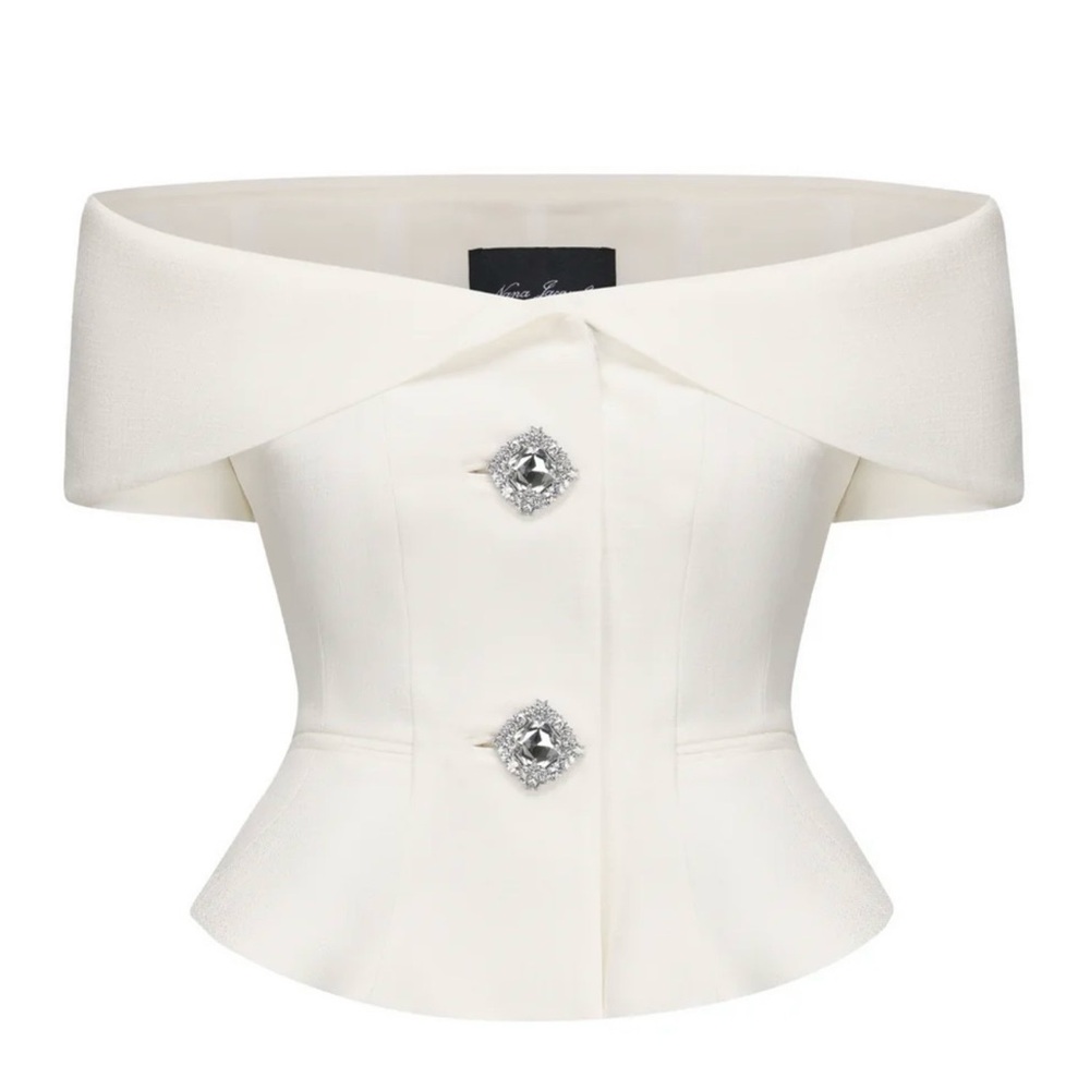 Nana Jacqueline Blakely Top Off The Shoulder in White